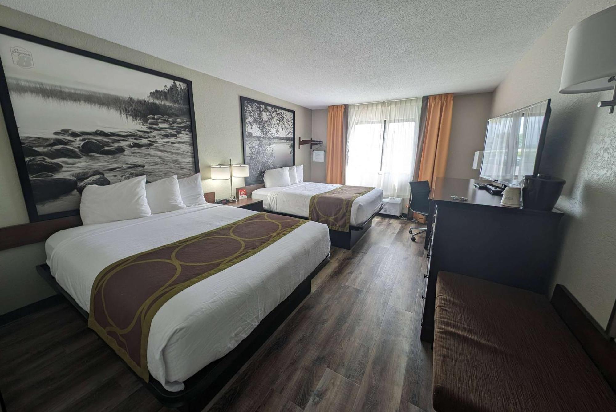 Super 8 By Wyndham Alexandria Mn Motel Buitenkant foto