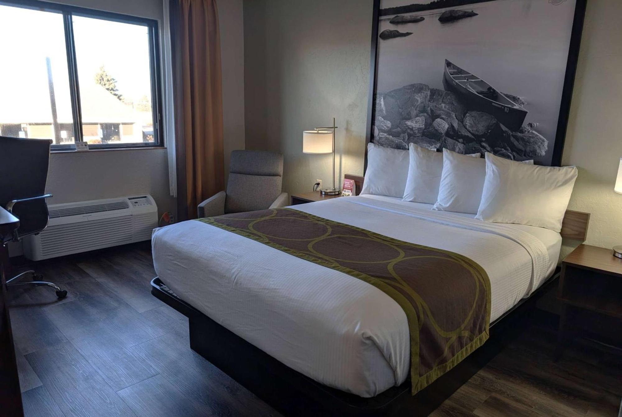 Super 8 By Wyndham Alexandria Mn Motel Buitenkant foto